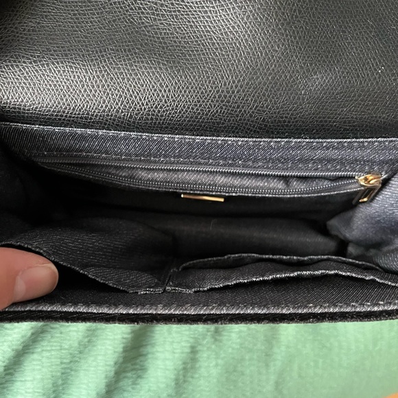 Guess crossbody - Picture 3 of 3